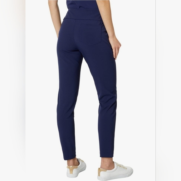 NWT Lilly Pulitzer Corso Pant UPF 50+ True Navy Size 4 Luxletic Golf Pant - Picture 2 of 7
